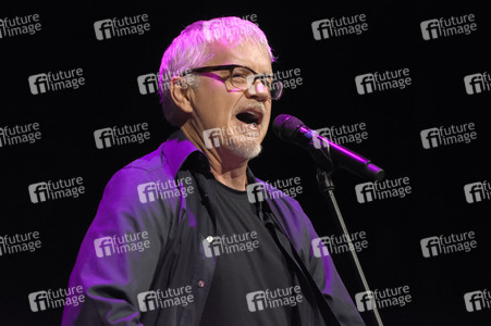 Konzert von Tim Robbins and The Rogues Gallery Band in Karlsbad