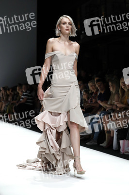 Lana Mueller Fashion Show auf der Berlin Fashion Week Spring/Summer 2019