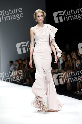 Lana Mueller Fashion Show auf der Berlin Fashion Week Spring/Summer 2019
