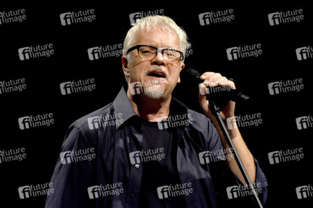 Konzert von Tim Robbins and The Rogues Gallery Band in Karlsbad