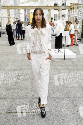 Gruppenausstellung des Kulturformats Der Berliner Salon auf der Berlin Fashion Week Spring/Summer 2019