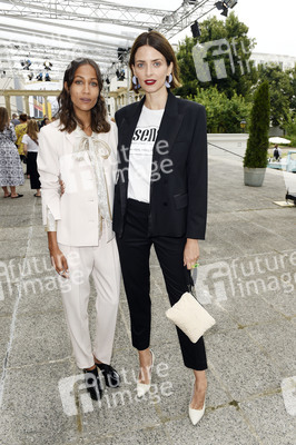 Gruppenausstellung des Kulturformats Der Berliner Salon auf der Berlin Fashion Week Spring/Summer 2019