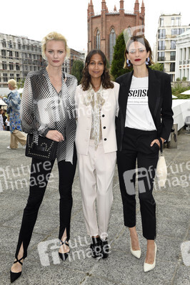 Gruppenausstellung des Kulturformats Der Berliner Salon auf der Berlin Fashion Week Spring/Summer 2019