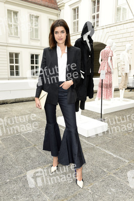 Gruppenausstellung des Kulturformats Der Berliner Salon auf der Berlin Fashion Week Spring/Summer 2019