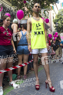Heeled Shoes Wettlauf auf der Madrid Gay Pride 2018
