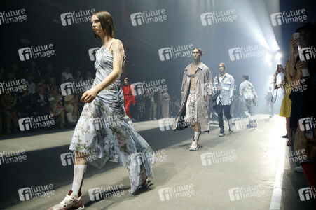Hugo Fashion Show auf der Berlin Fashion Week Spring/Summer 2019