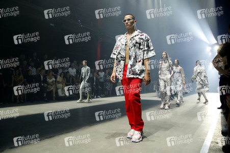 Hugo Fashion Show auf der Berlin Fashion Week Spring/Summer 2019