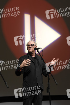 Filmpräsentation 'Wag the Dog' , Karlovy Vary International Film Festival 2018