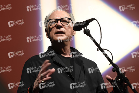 Filmpräsentation 'Wag the Dog' , Karlovy Vary International Film Festival 2018