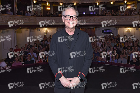 Filmpräsentation 'Wag the Dog' , Karlovy Vary International Film Festival 2018