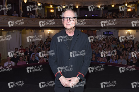 Filmpräsentation 'Wag the Dog' , Karlovy Vary International Film Festival 2018