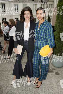 Gruppenausstellung des Kulturformats Der Berliner Salon auf der Berlin Fashion Week Spring/Summer 2019