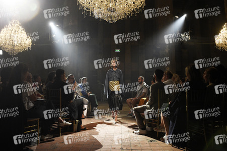 Lutz Huelle Show auf der Berlin Fashion Week Spring/Summer 2019