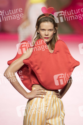 Agatha Ruiz de la Prada Fashion Show auf der Mercedes-Benz Fashion Week Madrid Spring/Summer 2019