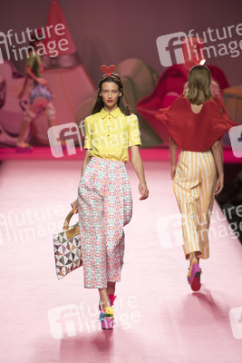 Agatha Ruiz de la Prada Fashion Show auf der Mercedes-Benz Fashion Week Madrid Spring/Summer 2019