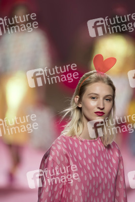 Agatha Ruiz de la Prada Fashion Show auf der Mercedes-Benz Fashion Week Madrid Spring/Summer 2019