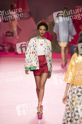 Agatha Ruiz de la Prada Fashion Show auf der Mercedes-Benz Fashion Week Madrid Spring/Summer 2019