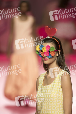 Agatha Ruiz de la Prada Fashion Show auf der Mercedes-Benz Fashion Week Madrid Spring/Summer 2019