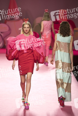 Agatha Ruiz de la Prada Fashion Show auf der Mercedes-Benz Fashion Week Madrid Spring/Summer 2019
