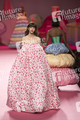 Agatha Ruiz de la Prada Fashion Show auf der Mercedes-Benz Fashion Week Madrid Spring/Summer 2019