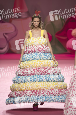 Agatha Ruiz de la Prada Fashion Show auf der Mercedes-Benz Fashion Week Madrid Spring/Summer 2019