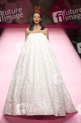 Agatha Ruiz de la Prada Fashion Show auf der Mercedes-Benz Fashion Week Madrid Spring/Summer 2019
