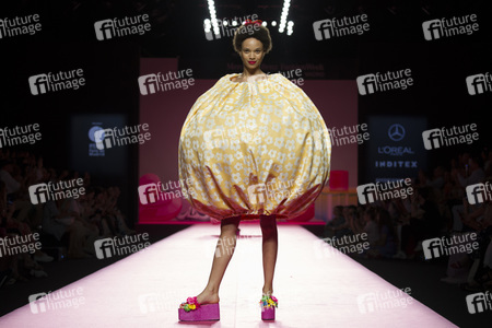 Agatha Ruiz de la Prada Fashion Show auf der Mercedes-Benz Fashion Week Madrid Spring/Summer 2019
