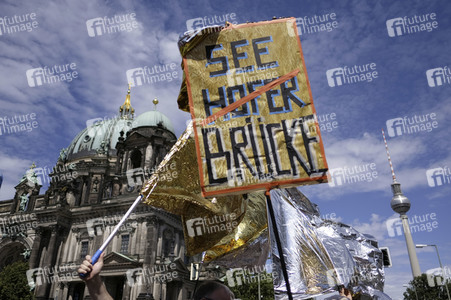 Demonstration für Seenotrettung auf dem Mittelmeer in Berlin