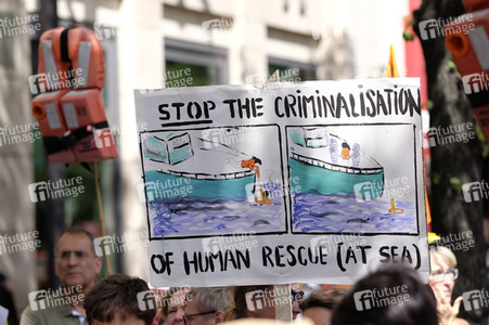 Demonstration für Seenotrettung auf dem Mittelmeer in Berlin