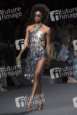 Custo Fashion Show auf der Mercedes-Benz Fashion Week Madrid Spring/Summer 2019