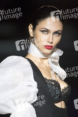 Andres Sarda Fashion Show auf der Mercedes-Benz Fashion Week Madrid Spring/Summer 2019