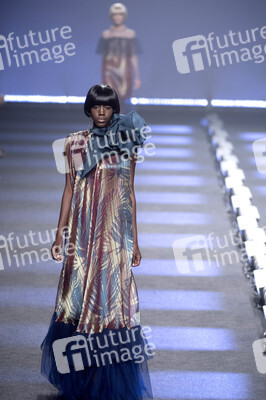 Duyos Fashion Show auf der Mercedes-Benz Fashion Week Madrid Spring/Summer 2019