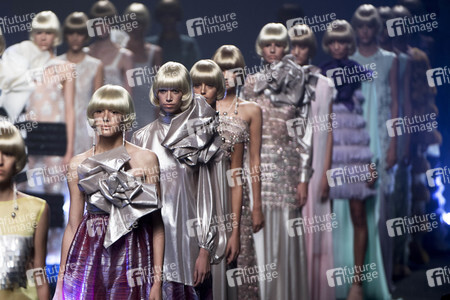 Duyos Fashion Show auf der Mercedes-Benz Fashion Week Madrid Spring/Summer 2019