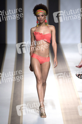 Dolores Cortés Fashion Show auf der Mercedes-Benz Fashion Week Madrid Spring/Summer 2019