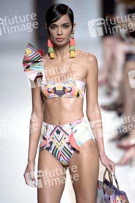 Dolores Cortés Fashion Show auf der Mercedes-Benz Fashion Week Madrid Spring/Summer 2019