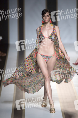 Dolores Cortés Fashion Show auf der Mercedes-Benz Fashion Week Madrid Spring/Summer 2019