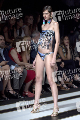 Dolores Cortés Fashion Show auf der Mercedes-Benz Fashion Week Madrid Spring/Summer 2019