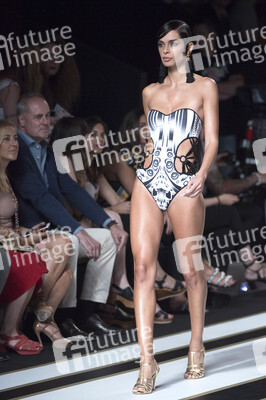 Dolores Cortés Fashion Show auf der Mercedes-Benz Fashion Week Madrid Spring/Summer 2019