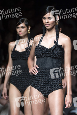 Dolores Cortés Fashion Show auf der Mercedes-Benz Fashion Week Madrid Spring/Summer 2019
