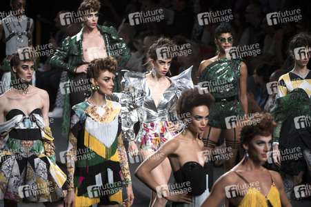 Ana Locking Fashion Show auf der Mercedes-Benz Fashion Week Madrid Spring/Summer 2019