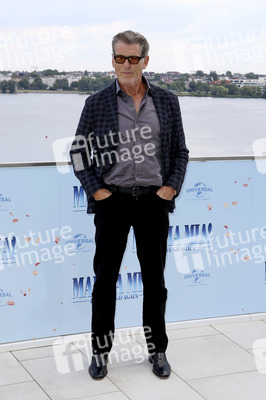 Photocall 'Mamma Mia! Here We Go Again' in Hamburg