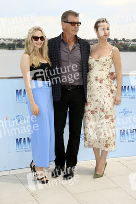 Photocall 'Mamma Mia! Here We Go Again' in Hamburg