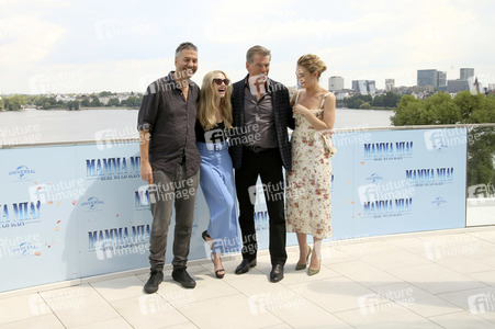 Photocall 'Mamma Mia! Here We Go Again' in Hamburg