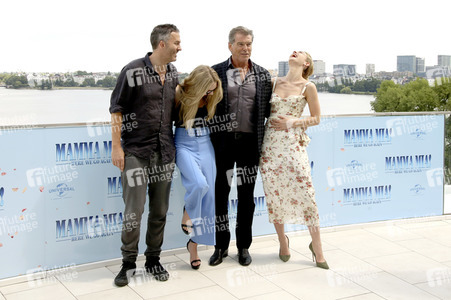 Photocall 'Mamma Mia! Here We Go Again' in Hamburg