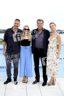 Photocall 'Mamma Mia! Here We Go Again' in Hamburg