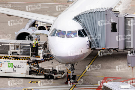 Symbolfoto Flughafen