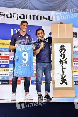 Pressekonferenz mit Fernando Torres in Tokio