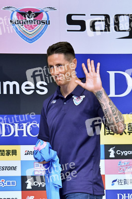 Pressekonferenz mit Fernando Torres in Tokio
