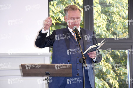 Buchpräsentation 'Die Antwort auf Söders Kreuz' in München
