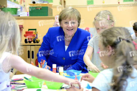 Angela Merkel besucht Caritas Zentrum in Köln